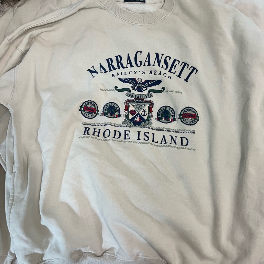 Brandy Melville oversized sweatshirt